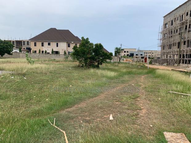 One Plot for Sale, Size 7/100 · Photo 2