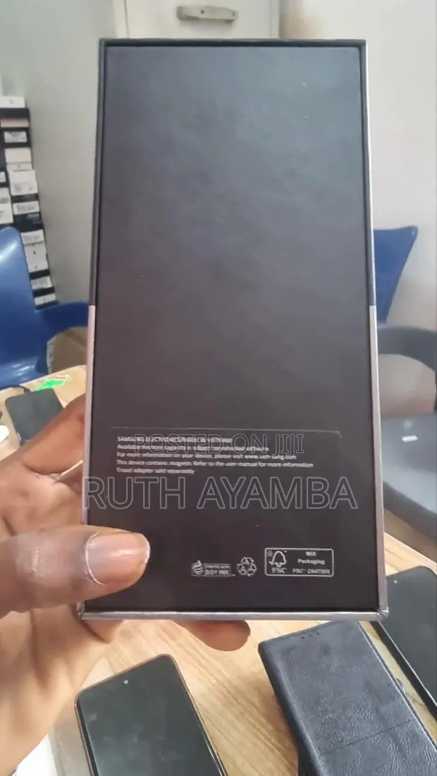 New Samsung Galaxy Z Fold 5 512 GB Gray · Photo 3