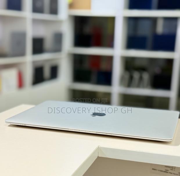 Laptop Apple MacBook Air 2020 M1 8GB Apple M1 SSD 256GB · Photo 1