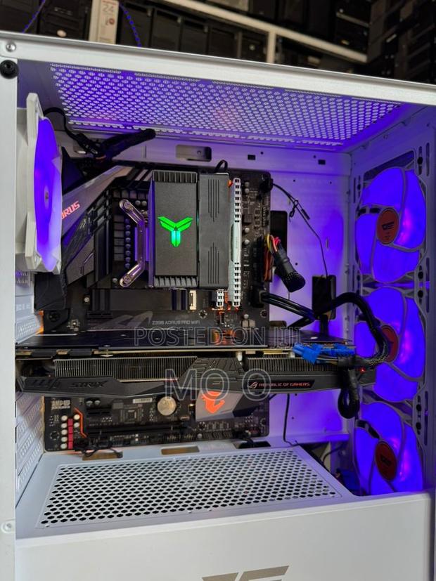 New MSI Aegis 3 Plus 8th 16GB Intel Core I7 HDD+SSD 512GB · Photo 2