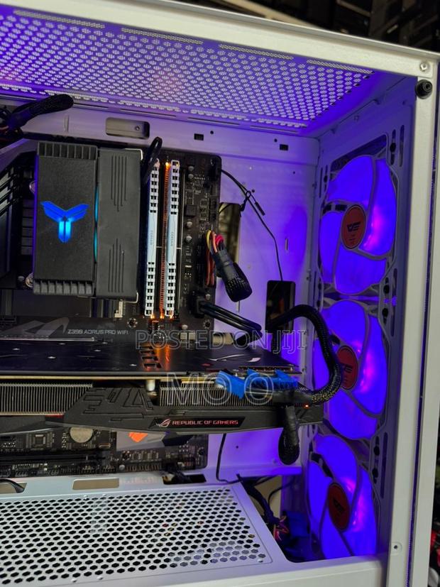 New MSI Aegis 3 Plus 8th 16GB Intel Core I7 HDD+SSD 512GB · Photo 4