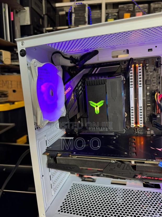 New MSI Aegis 3 Plus 8th 16GB Intel Core I7 HDD+SSD 512GB · Photo 7