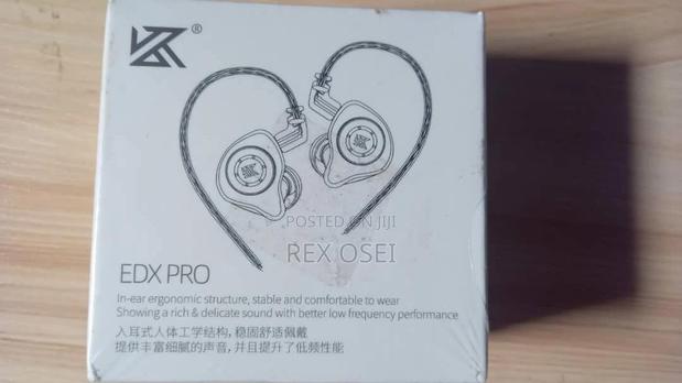 Edx Pro in Ear Monitor · Photo 1