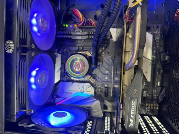 New Asus ROG STRIX GD30CI 16GB Intel Core I7 HDD+SSD 512GB · Photo 2