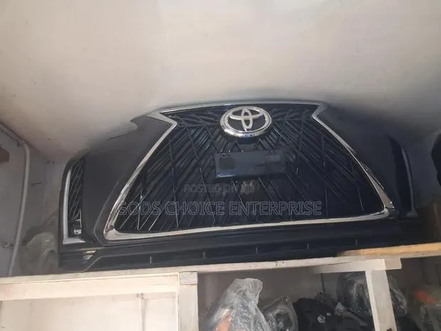Complete Front Bumper Fortuner 2016 Speck · Photo 1