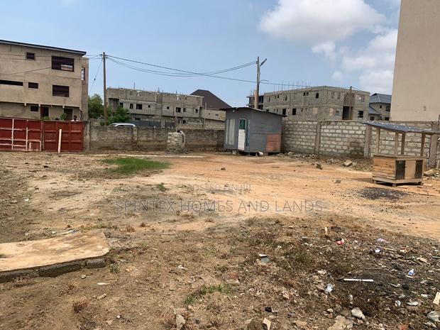 One Plot for Sale, Size 65/85 · Photo 5