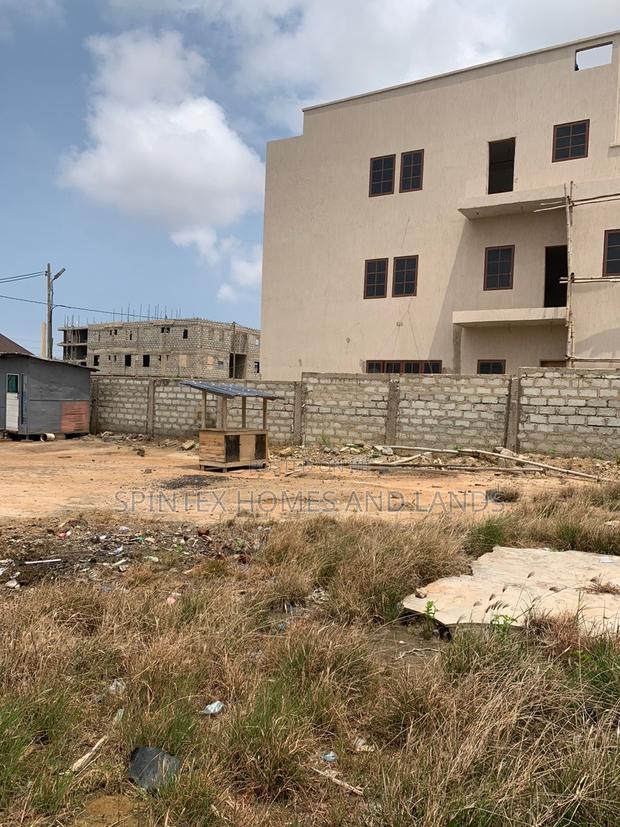 One Plot for Sale, Size 65/85 · Photo 7
