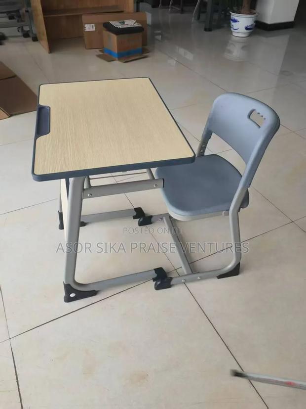 Study Desk and Chair · Photo 1