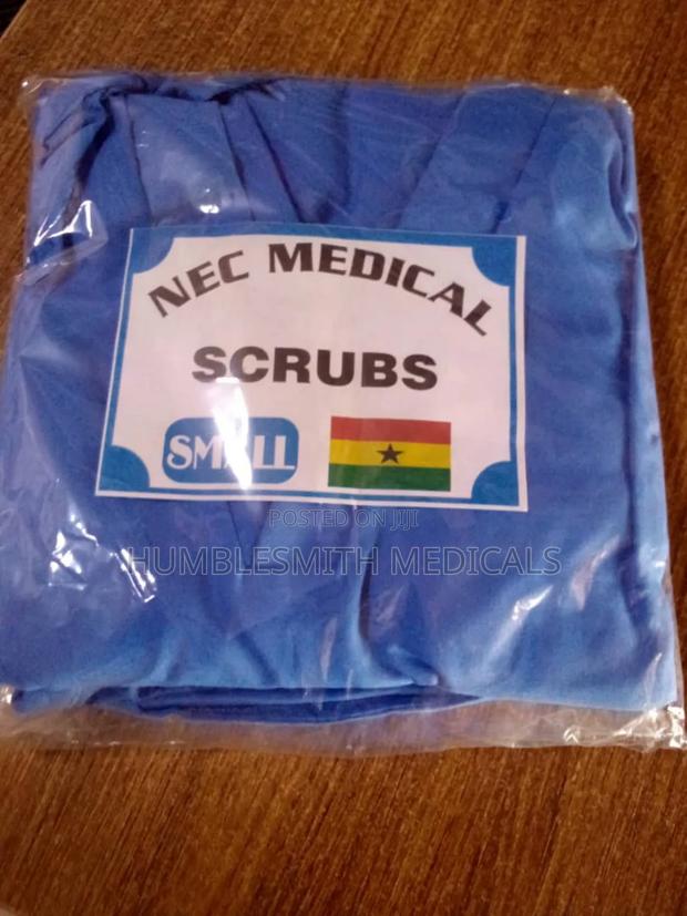 Medical/Doctor's Scrubs (All Sizes) · Photo 1