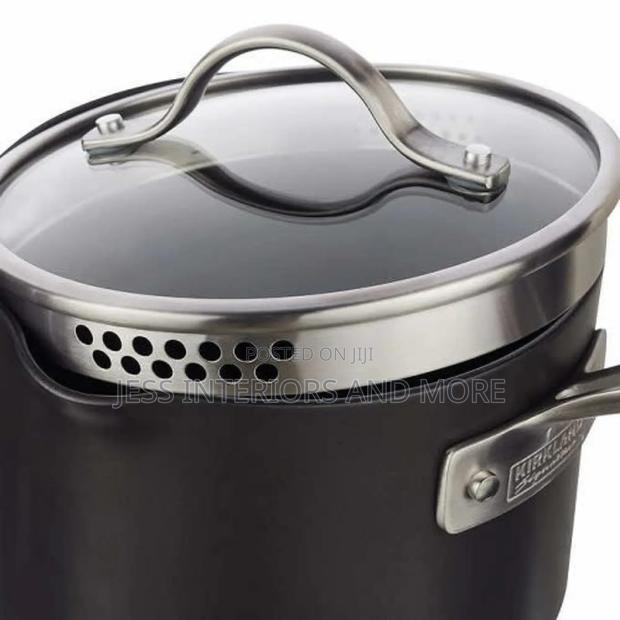 Kirkland Signature 12-Piece Hard Anodized Cookware Set · Photo 3