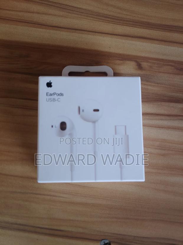Apple Earpods Usb-c · Photo 2
