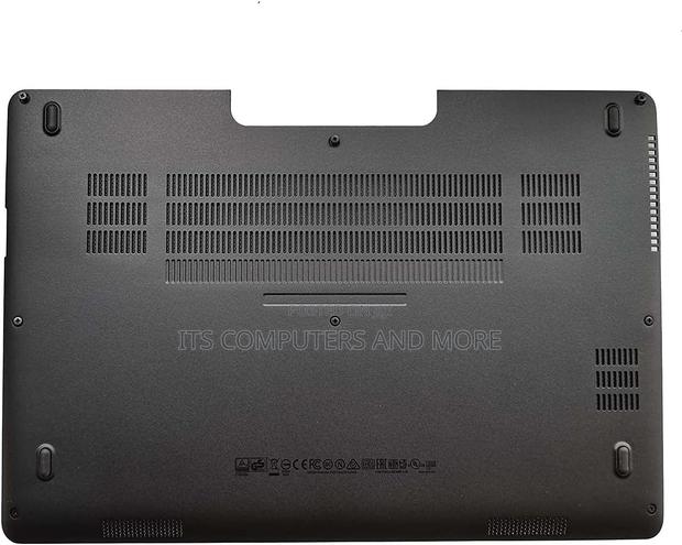 Dell 7470 Back Cover · Photo 1