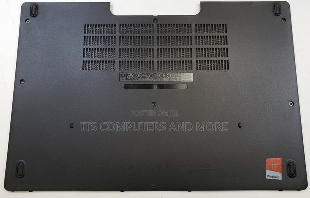 Dell 5450 Back Cover · Photo 1
