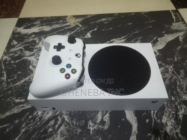 Xbox Series S Console · Photo 5