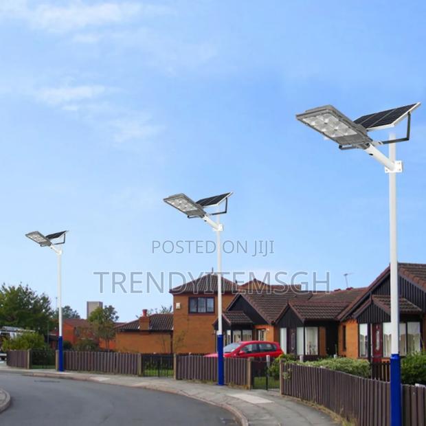 200w Spilt Solar Street Light · Photo 2