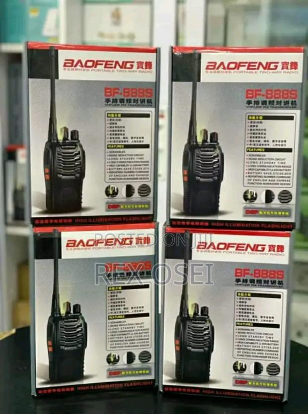 2pcs Walkie Talkies · Photo 2