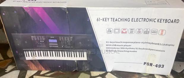 PSR-493 61-Key Teaching Electronic Keyboard · Photo 3