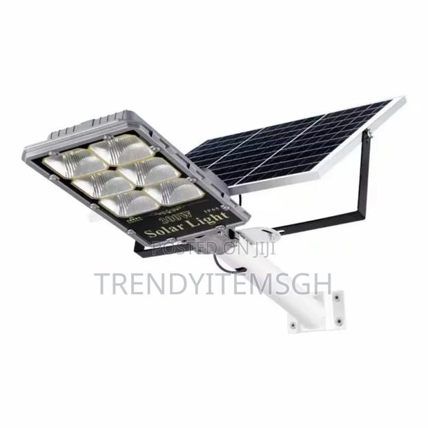 800w Quality Solar Street Light Waterproof · Photo 1