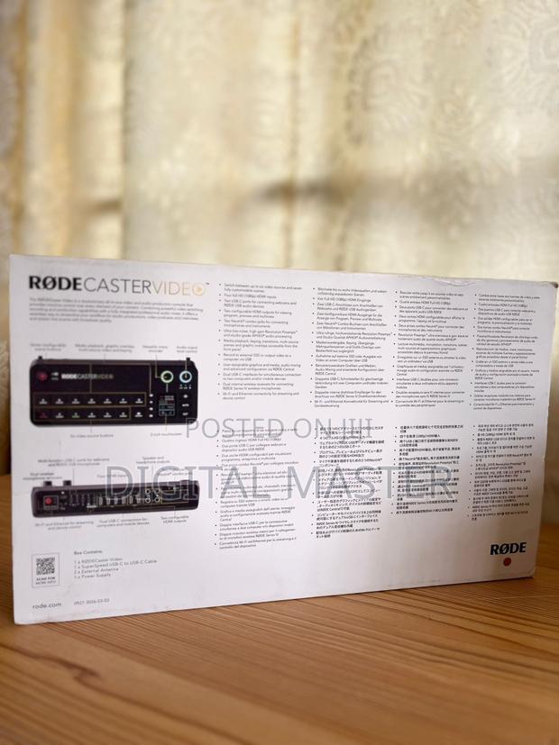 Rode Rodecaster Video All-in-one Production Console · Photo 2