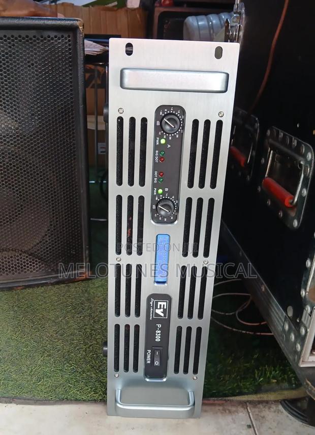 Electro-Voice P-8300 4000w×2 at 8ohms Power Amplifier. · Photo 1