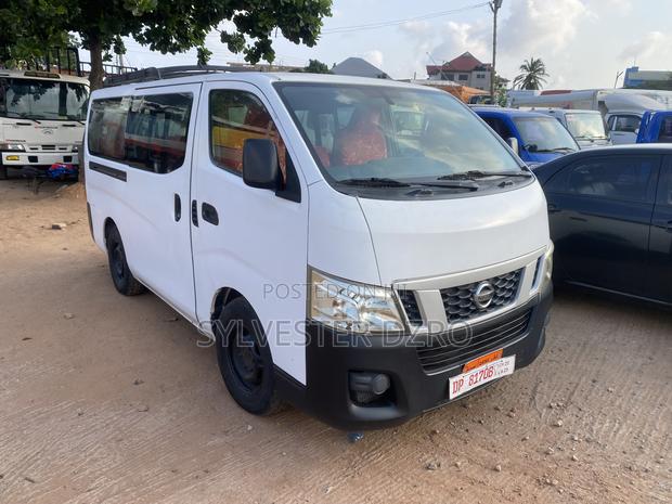 Nissan NV200 2014 White · Photo 1