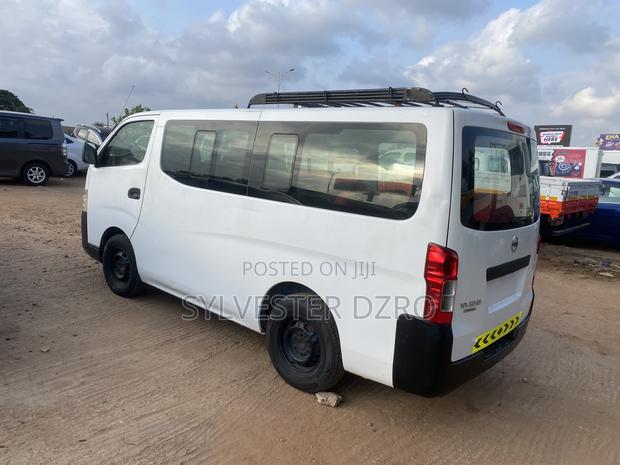 Nissan NV200 2014 White · Photo 5