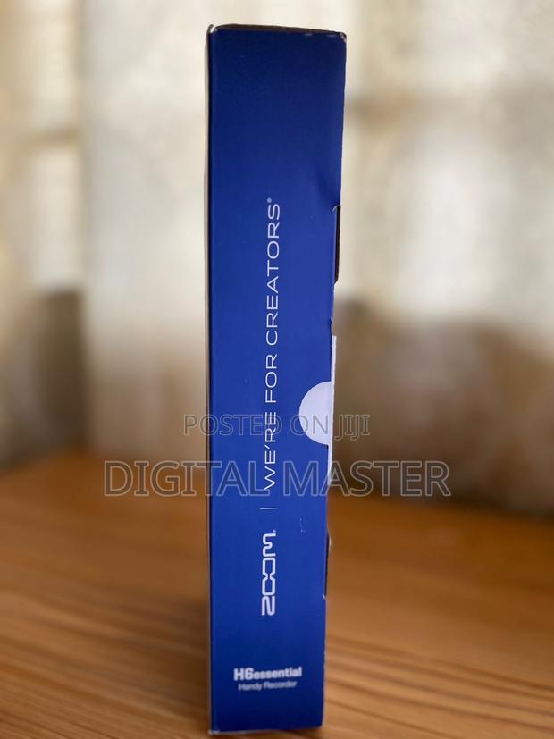 Zoom H6essential 6-track 32bit Float Portable Audio Recorder · Photo 3