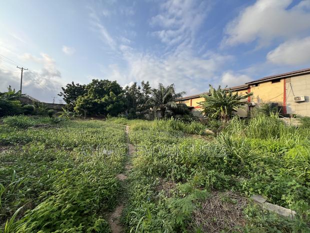 Land for Sale at Spintex · Photo 5