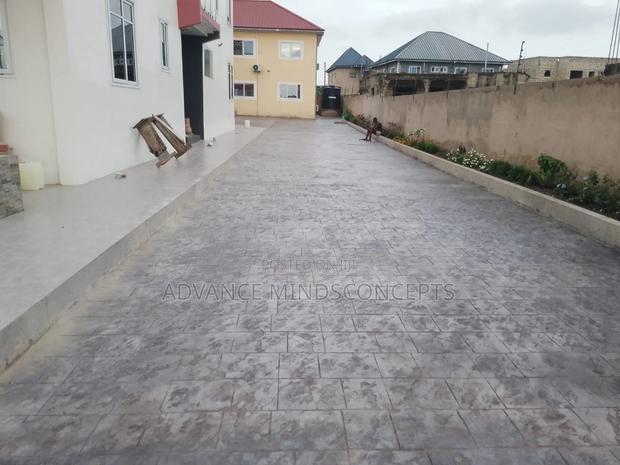 Concrete Floor Design #46 · Photo 3