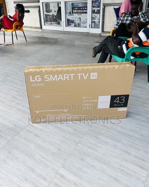 Classic Design Lg43lr60006 43” Full Hd Smart Television · Photo 1