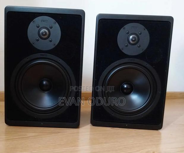 Powerful German Made Canton Heavy Speakers Good Quality · Photo 1
