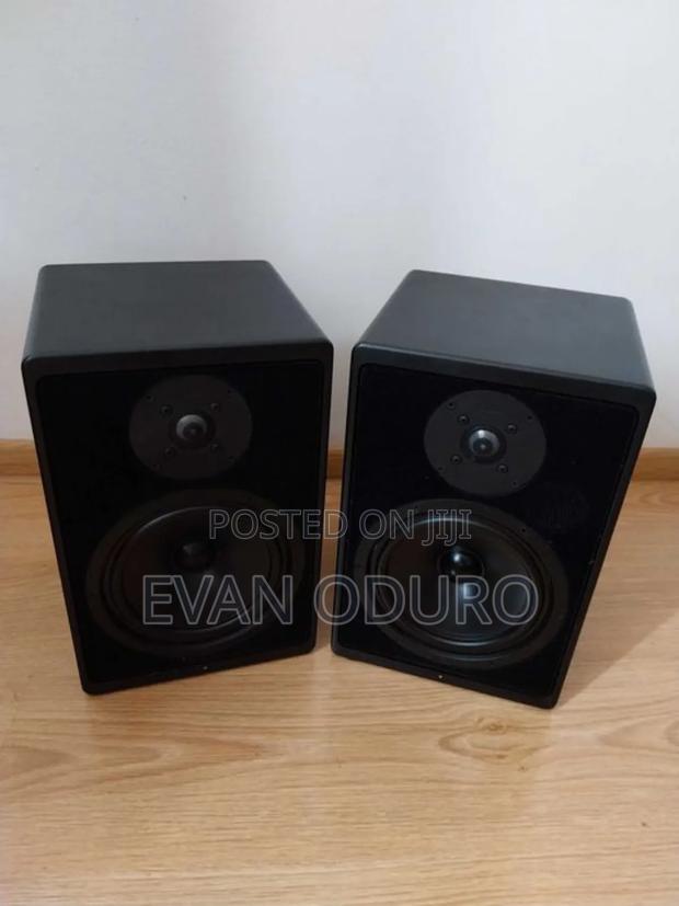 Powerful German Made Canton Heavy Speakers Good Quality · Photo 3