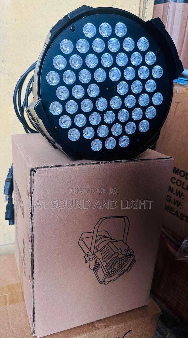 54 Lamp Led Par Can · Photo 1