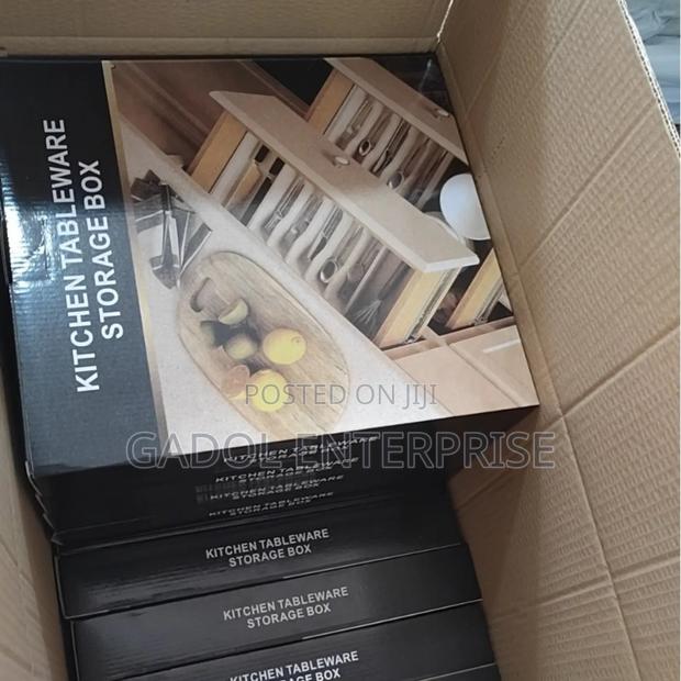Kitchen Drawer Cutlery Organizer Expandable · Photo 4