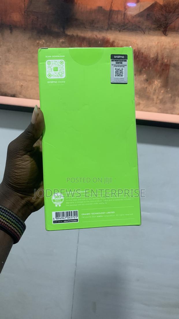 Oraimo Smart Handheld Fan 2 With Light Base · Photo 5