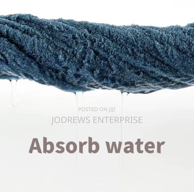 High Quality Water Absorbing Bamboo Towels · Photo 4