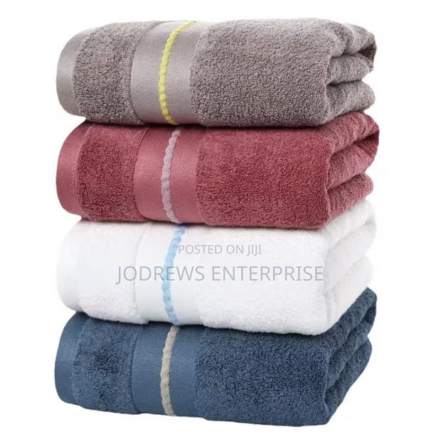 High Quality Water Absorbing Bamboo Towels · Photo 1
