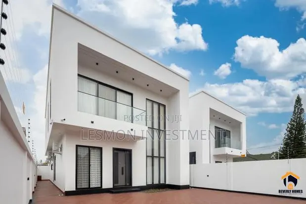 4bdrm Mansion in Lesmon Investment, Coca Cola for sale · Photo 1