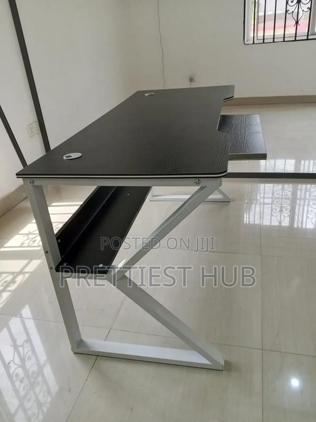 Gaming Studio Office Desk With Book and Keyboard Shelves · Photo 4