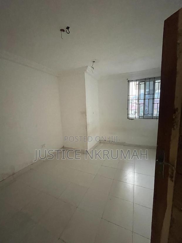 1bdrm Apartment in Mr Justice Estate, Old Barrier for rent · Photo 3