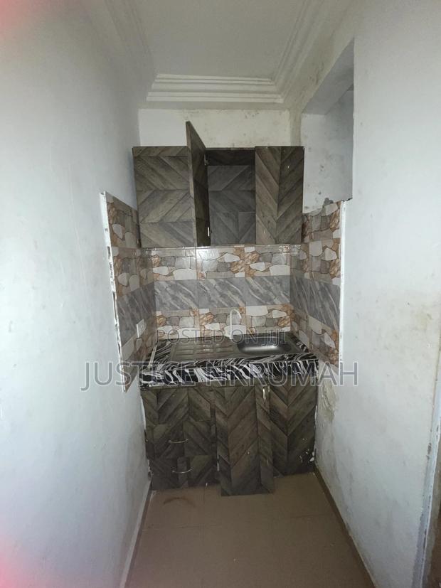1bdrm Apartment in Mr Justice Estate, Old Barrier for rent · Photo 4