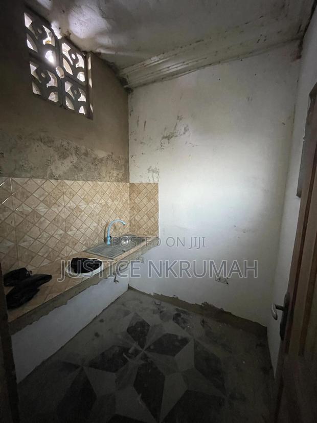 1bdrm Apartment in Mr Justice Estate, Old Barrier for rent · Photo 7