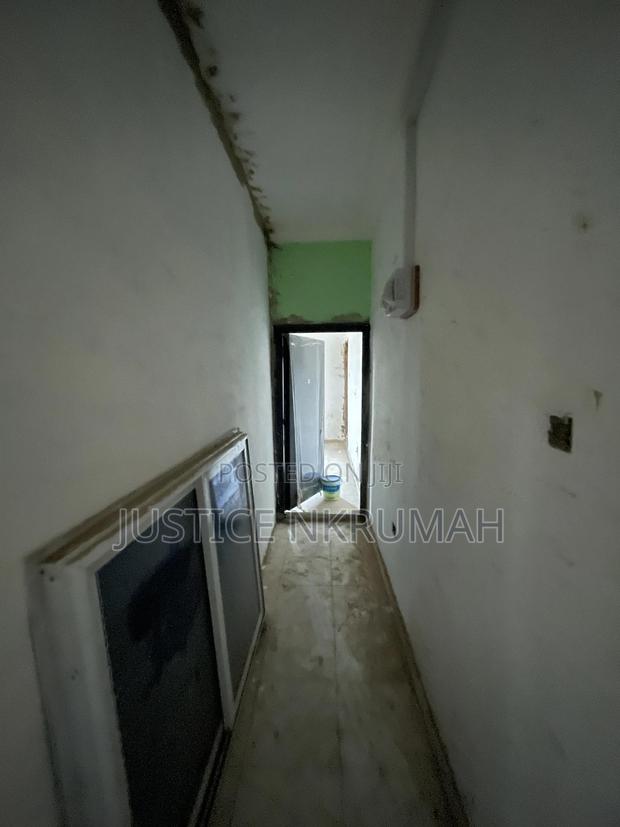 1bdrm Apartment in Mr Justice Estate, Old Barrier for rent · Photo 5