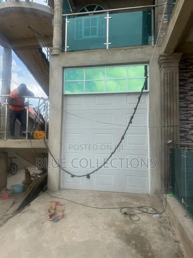 Smart Garage Door · Photo 2