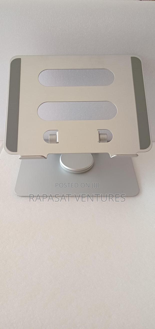Laptop Stand With 360 Rotating Base · Photo 1