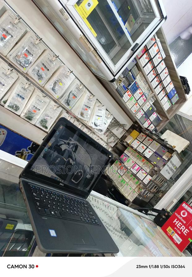 Laptop Dell Latitude 3380 8GB Intel Core I3 HDD 500GB · Photo 8