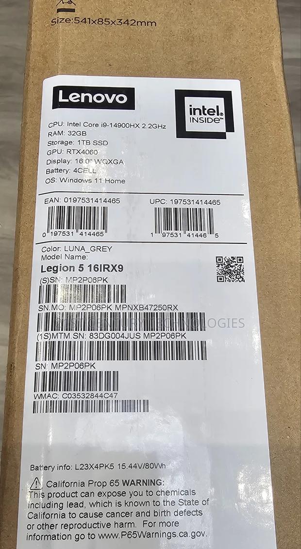 New Laptop Lenovo Legion 5i 32GB Intel Core I9 SSD 1T · Photo 3