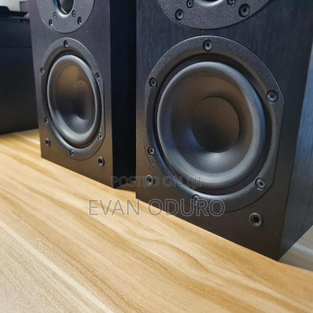 Powerful Denon Bookshelf Solid, Heavy Pair of Bookshelf ! · Photo 3