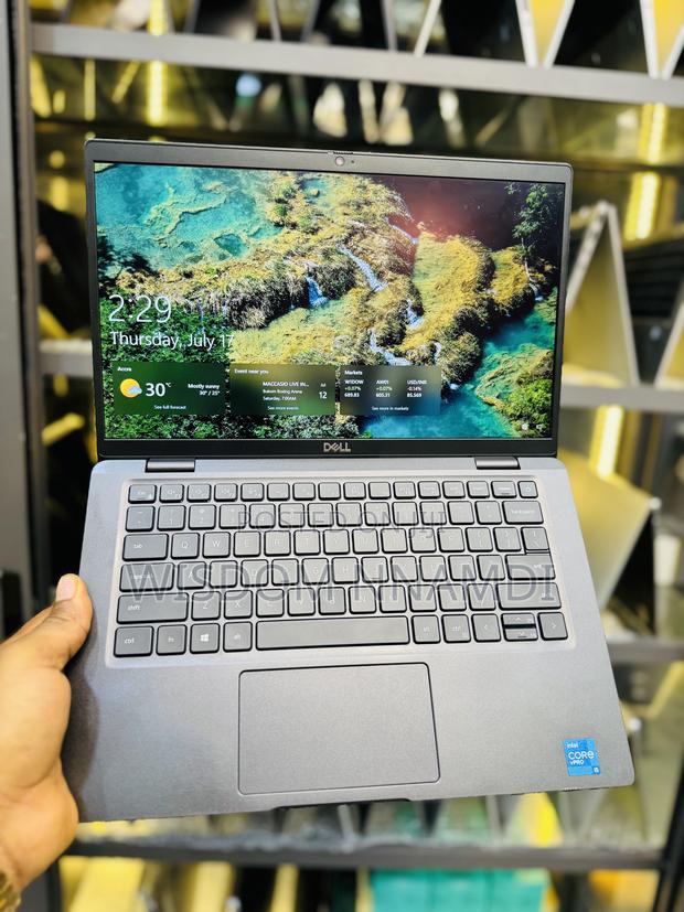 Laptop Dell Latitude 7320 16GB Intel Core i5 SSD 256GB · Photo 1