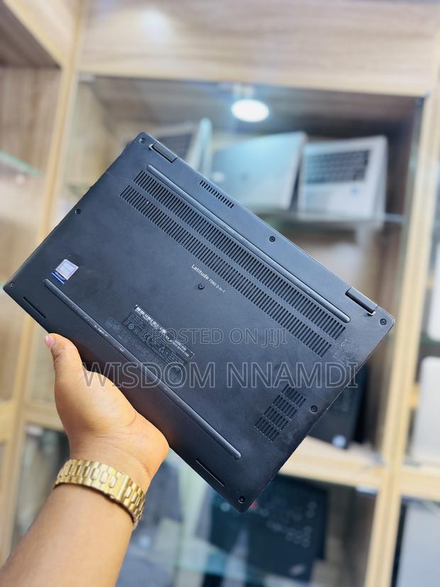 Laptop Dell Latitude 7390 8GB Intel Core i5 SSD 256GB · Photo 3